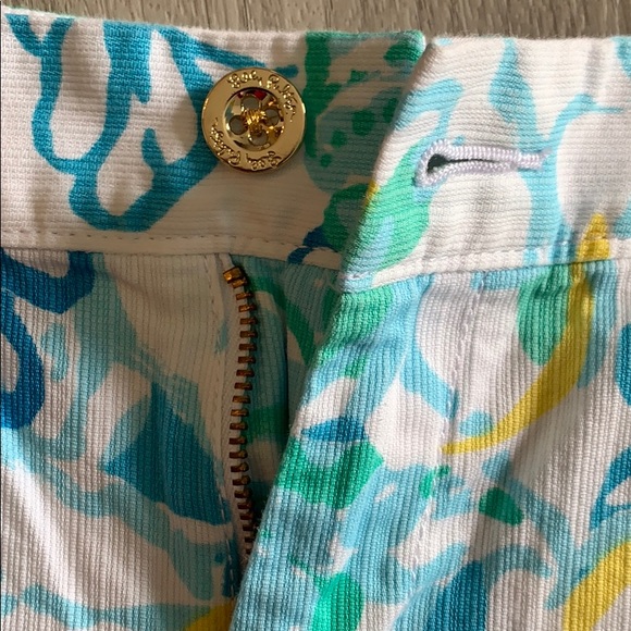 Lilly Pulitzer Buttercup Scalloped Shorts - Picture 3 of 7